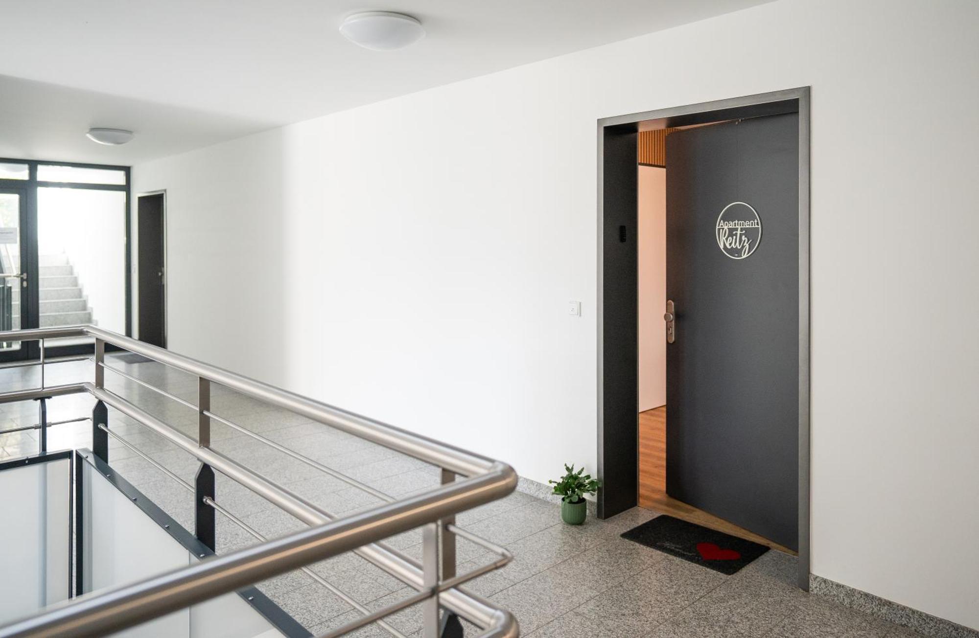 Reitz - Apartment I Zentrale Lage I Stellplatz I 55Qm I 2 Zimmer I Kueche I Bad I Terrasse Bad Hersfeld Exteriér fotografie