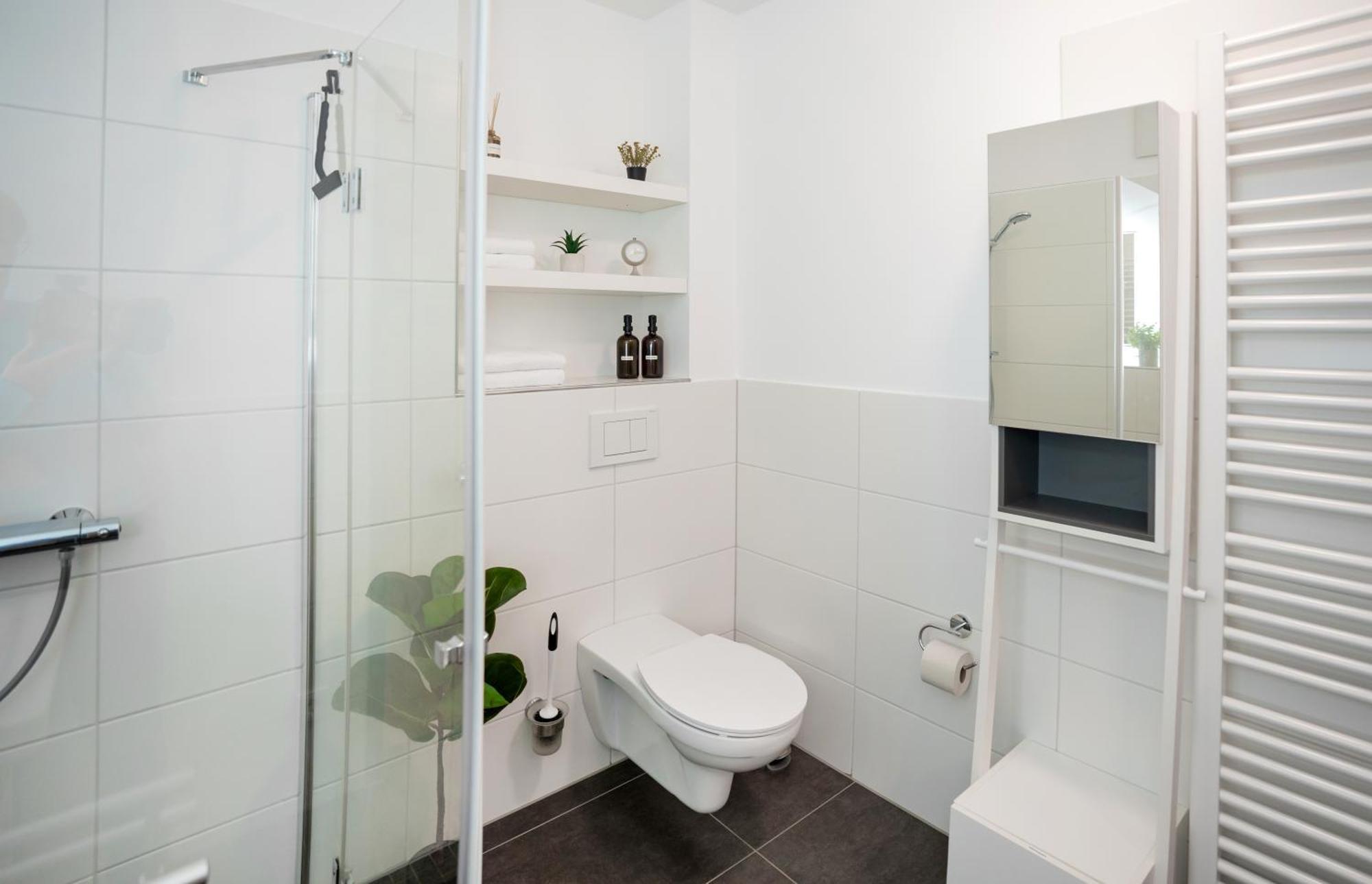 Reitz - Apartment I Zentrale Lage I Stellplatz I 55Qm I 2 Zimmer I Kueche I Bad I Terrasse Bad Hersfeld Exteriér fotografie